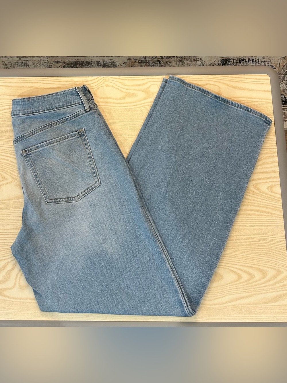Old Navy Light Blue Wide-Leg Flare Jeans